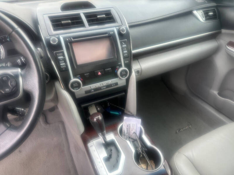 2012 Toyota Camry XLE