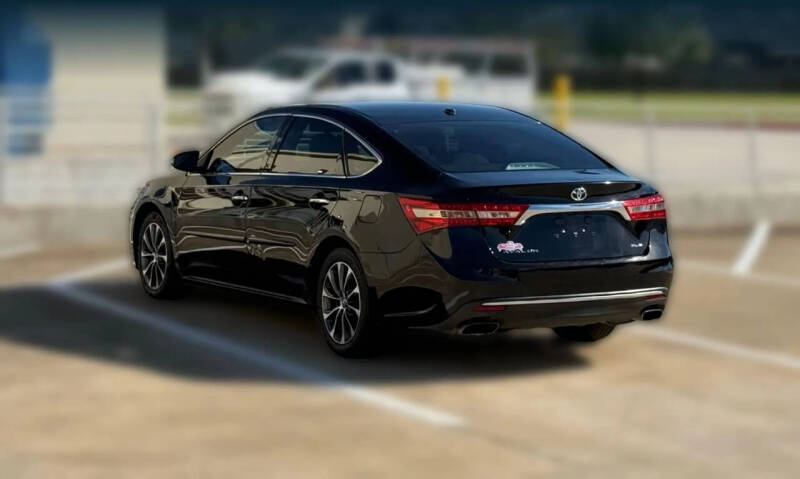 2016 Toyota Avalon