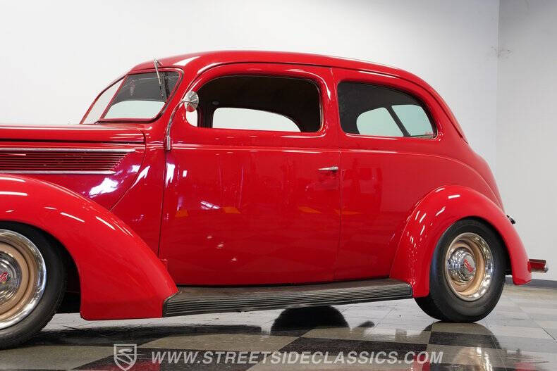 1937 Ford Tudor