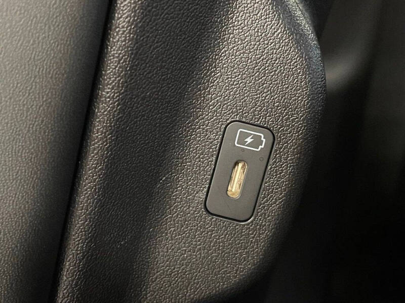 2024 Kia Niro EV Wave