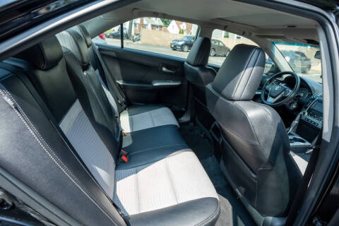 2012 Toyota Camry SE