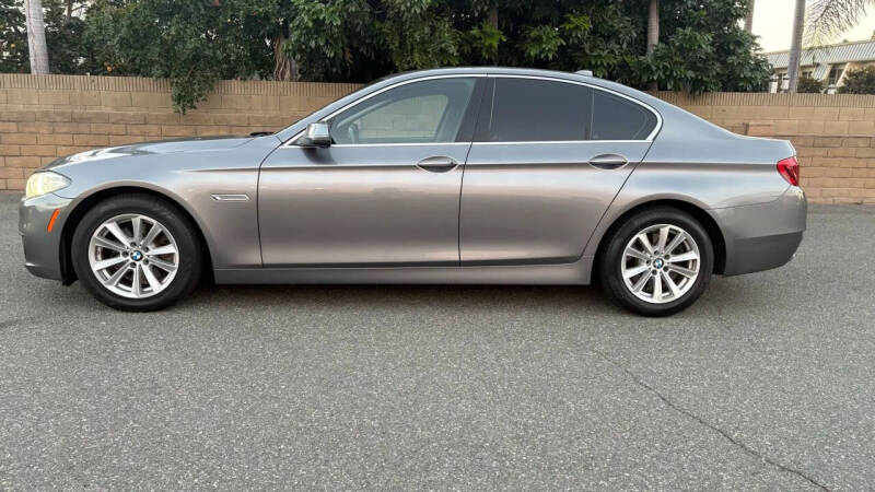 2015 BMW 5 Series 528i