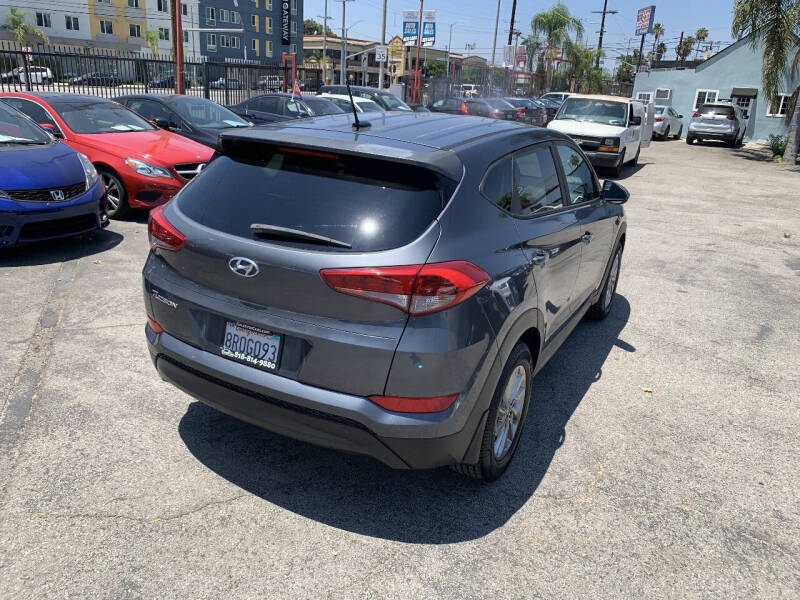 2017 Hyundai Tucson SE