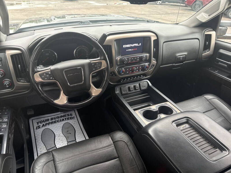 2016 GMC Sierra 2500HD Denali