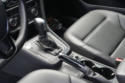 2020 Volkswagen Golf TSI