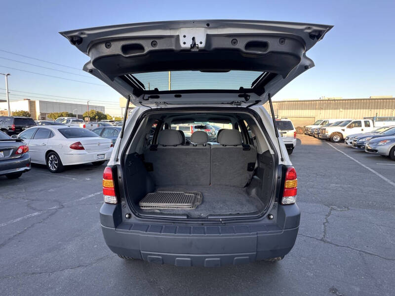 2006 Ford Escape Hybrid