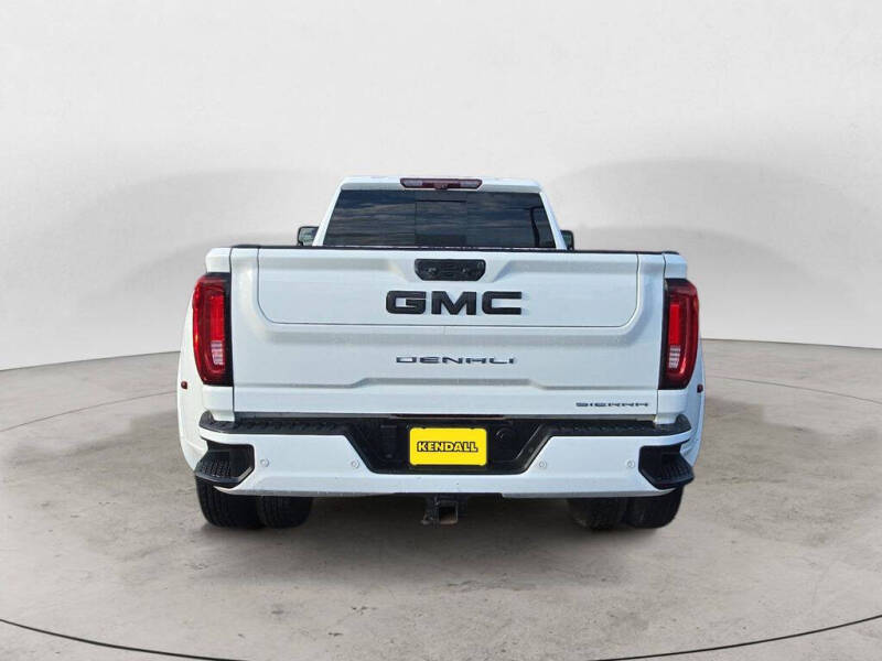 2022 GMC Sierra 3500HD