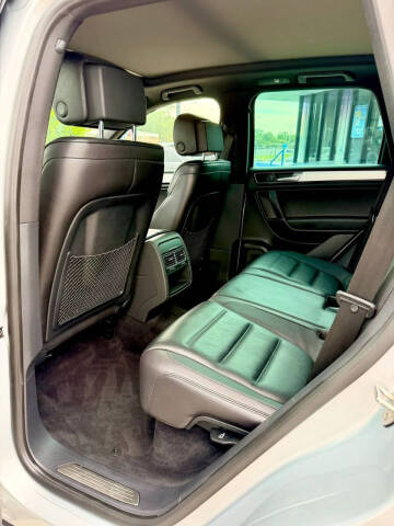 2017 Volkswagen Touareg Wolfsburg