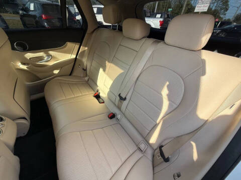 2018 Mercedes-Benz GLC GLC 300