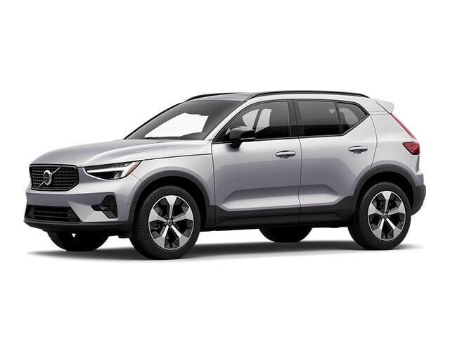 2024 Volvo XC40 B5 Plus Dark Theme
