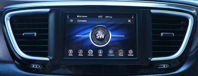 2021 Chrysler Voyager LXi