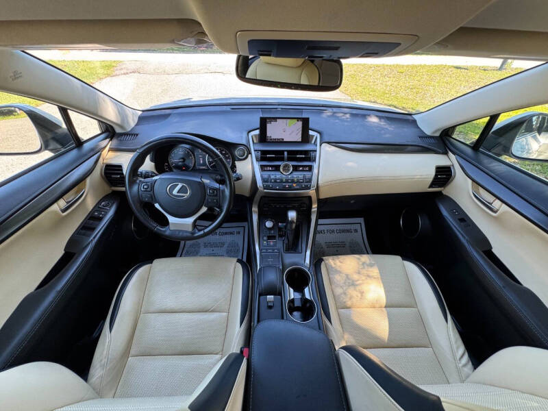 2017 Lexus NX 200t