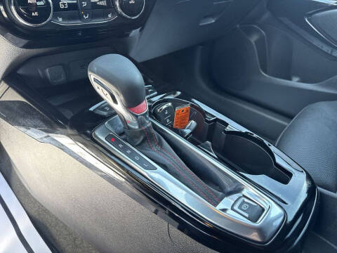2025 Chevrolet Trax RS