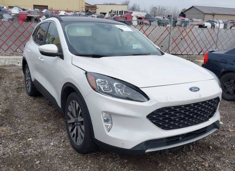 2020 Ford Escape Titanium