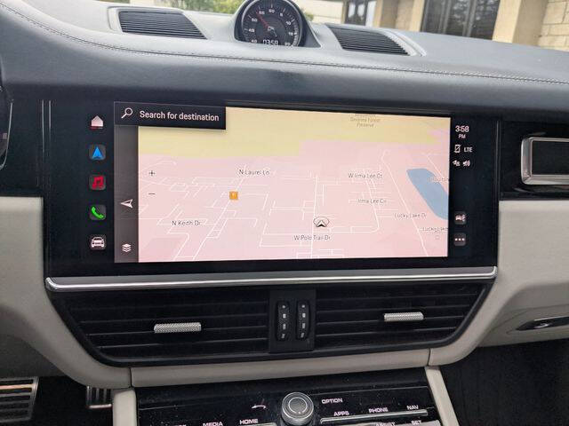 2022 Porsche Cayenne GTS Coupe