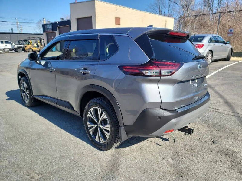 2021 Nissan Rogue SV