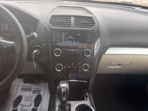 2018 Ford Explorer