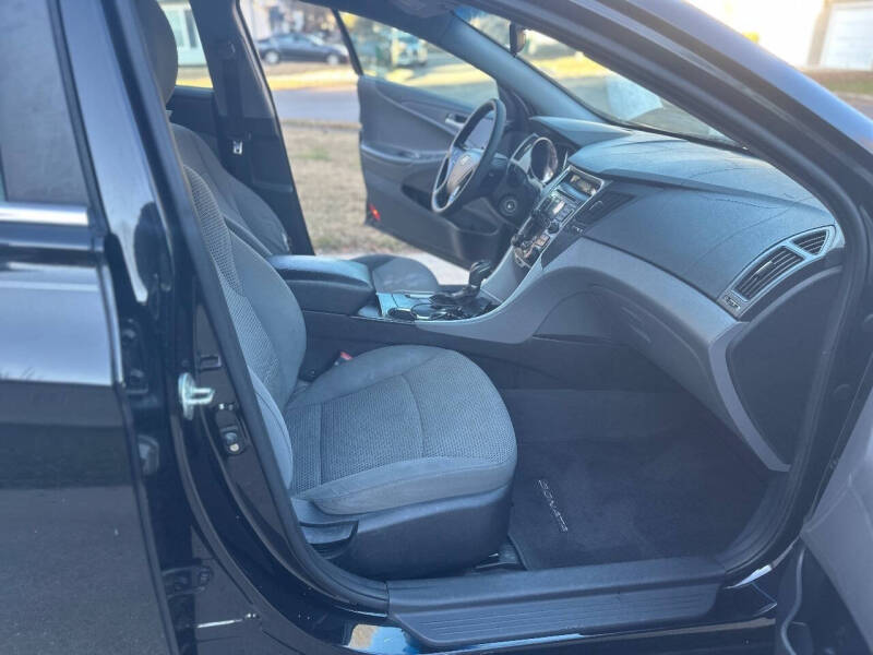 2011 Hyundai Sonata GLS