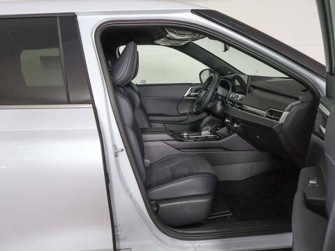 2026 Mitsubishi Outlander LE