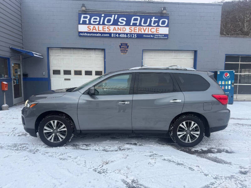 2020 Nissan Pathfinder SL's photo