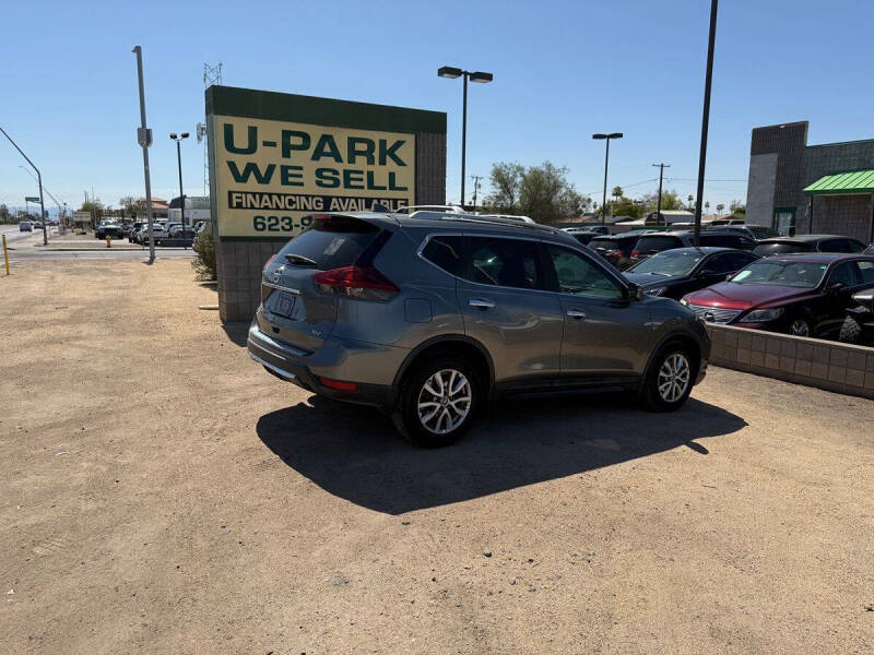 2018 Nissan Rogue SV