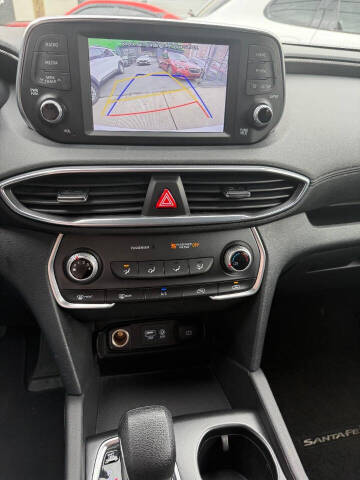 2020 Hyundai Santa Fe SE