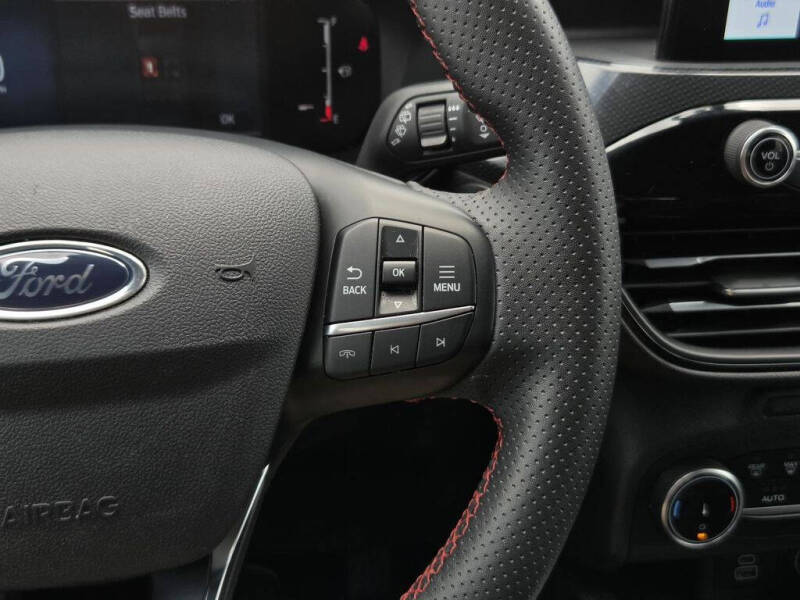 2025 Ford Escape ST-Line
