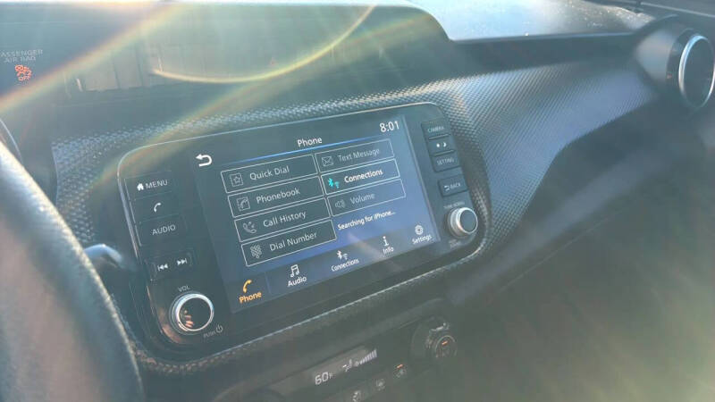 2022 Nissan Kicks SV