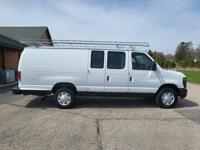 2011 Ford E-Series E-350 SD