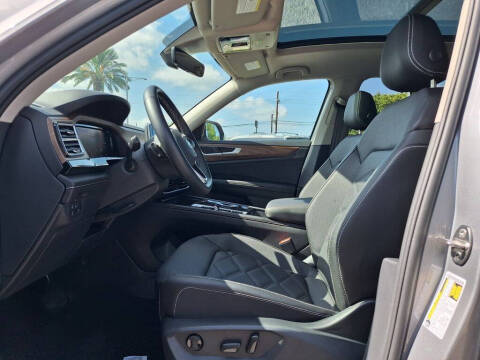 2026 Volkswagen Atlas SE