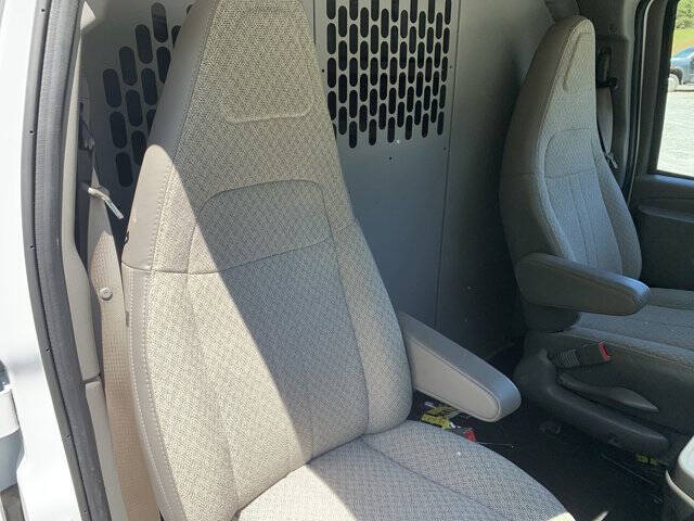 2024 Chevrolet Express 2500