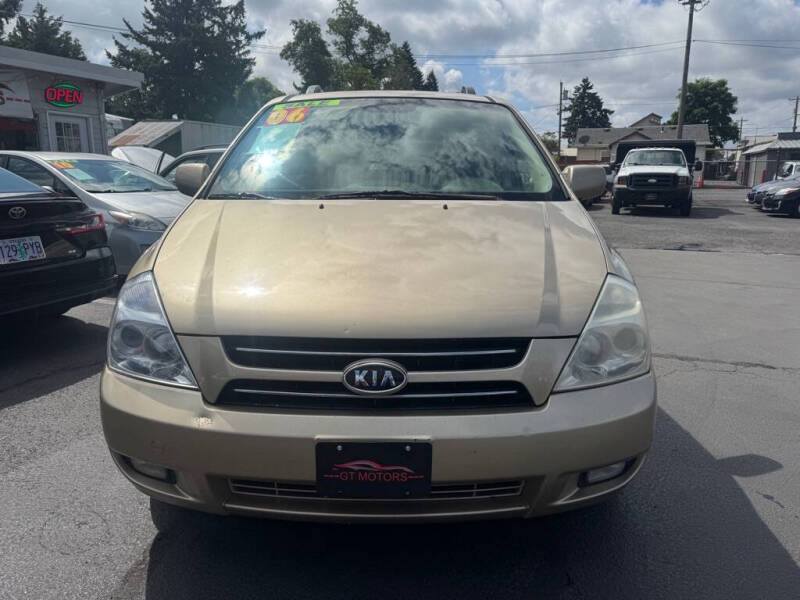 2006 Kia Sedona LX