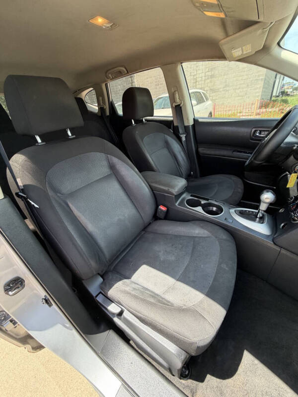 2013 Nissan Rogue S