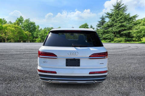 2024 Audi Q7 quattro Premium Plus 45 TFSI