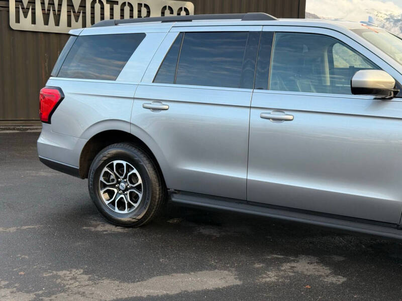 2024 Ford Expedition XLT