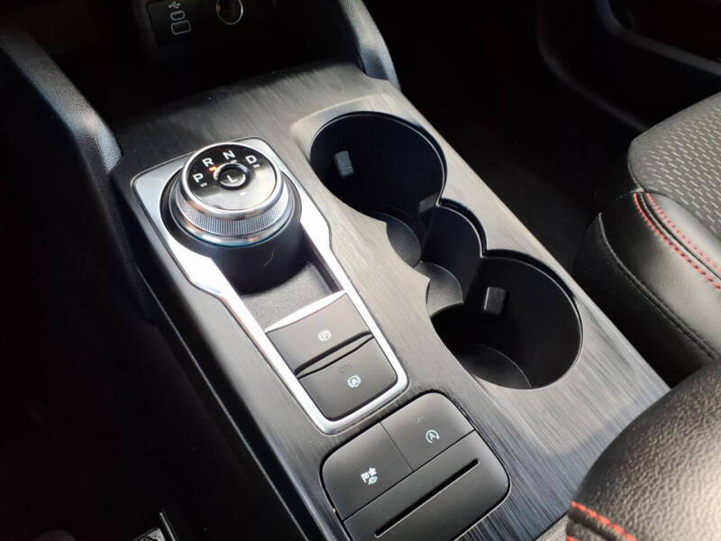 2025 Ford Escape ST-Line Select