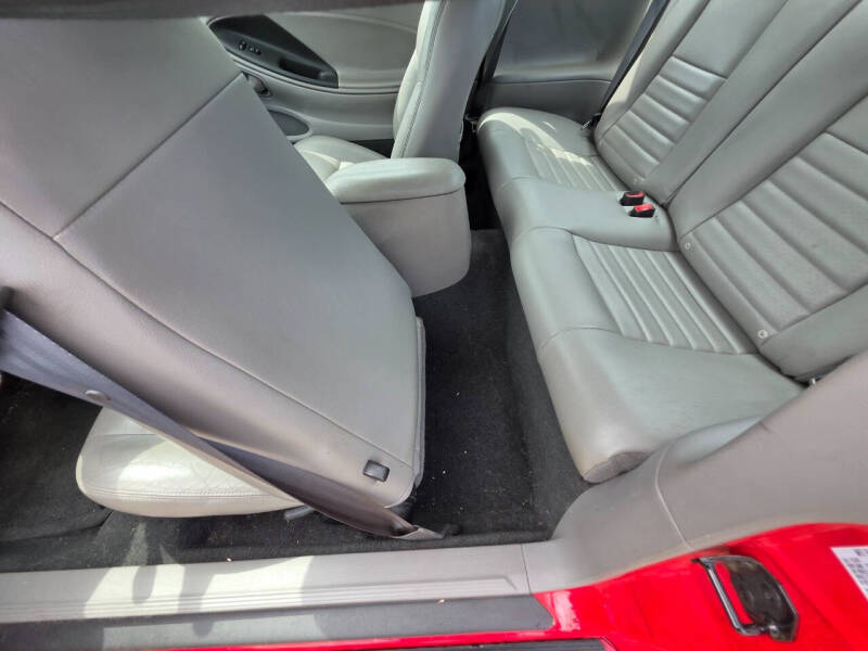 2004 Ford Mustang GT Deluxe
