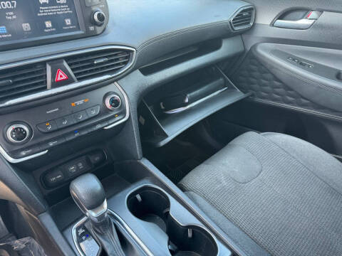 2020 Hyundai Santa Fe SE