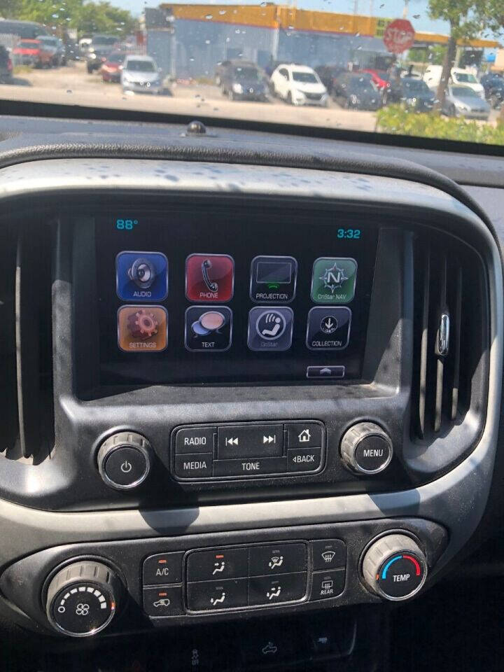 2017 Chevrolet Colorado  - $14,500