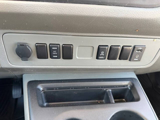 2019 Nissan NV 2500 HD SV