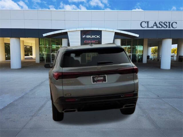 2025 Buick Enclave Sport Touring