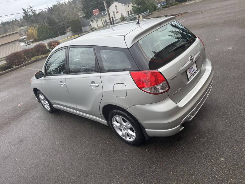 2004 Toyota Matrix XR