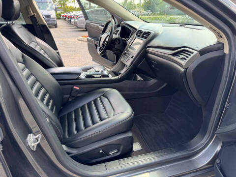 2019 Ford Fusion SEL