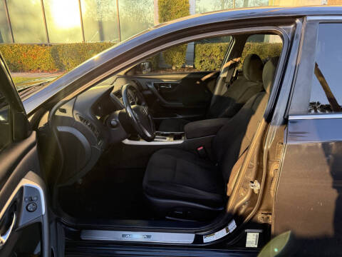 2014 Nissan Altima 2.5 SV