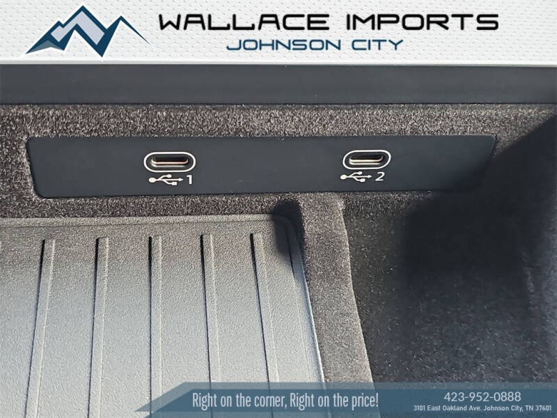 2025 Audi SQ7 4.0T quattro Premium Plus