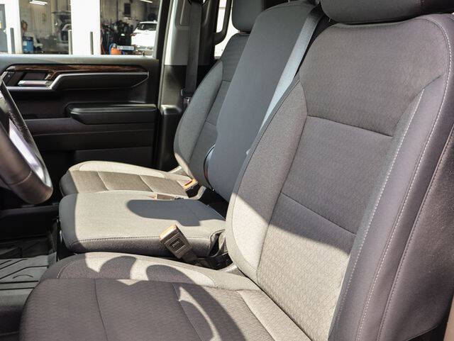 2024 GMC Sierra 1500 Elevation Standard