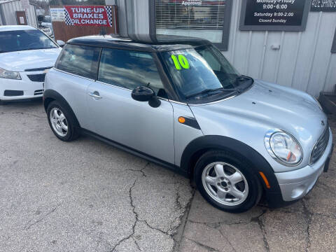 2010 MINI Cooper for sale at Rutledge Auto Group in Palestine TX