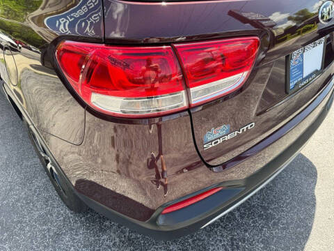 2017 Kia Sorento EX V6