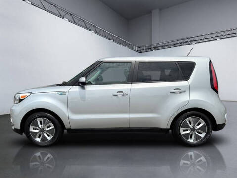 2017 Kia Soul EV +