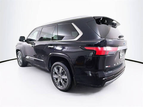 2024 Toyota Sequoia Capstone